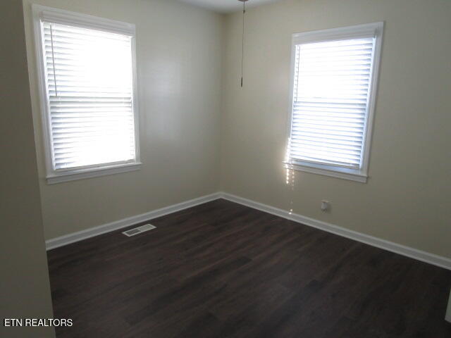 9320 East Emory Road Corryton, TN 37721 - Photo 8 of 11 IMG_4230