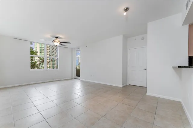 $3,600 | 511 Southeast 5th Avenue, Unit 803, Fort Lauderdale, FL 33301