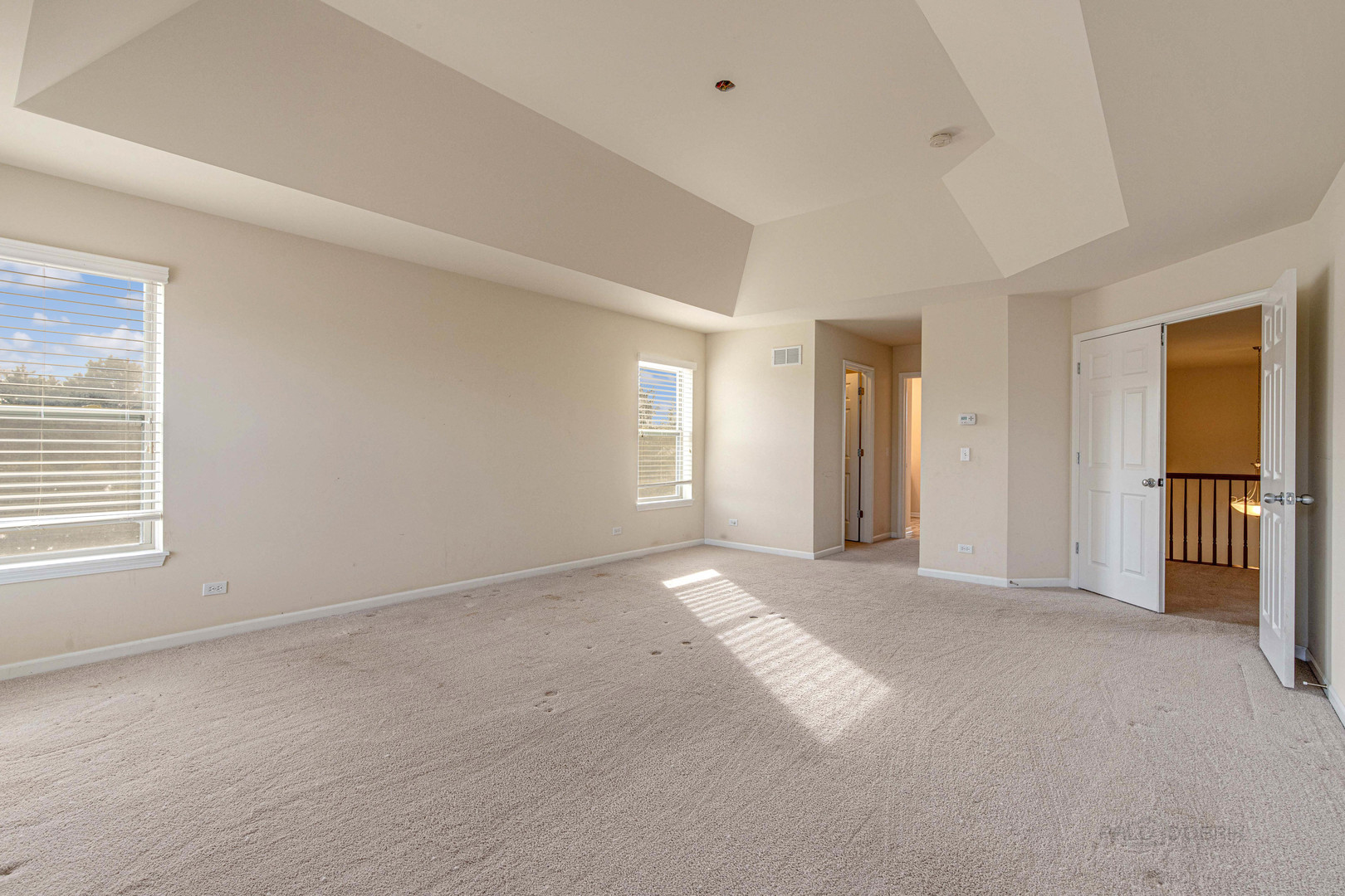 2479 Downing Court Gurnee, IL 60031 - Photo 14 of 21 a view of empty room with windows