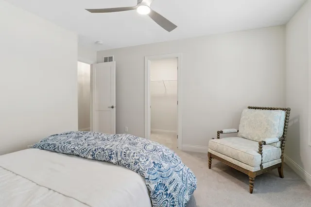 $1,800,000 | 5840 Prestwick Court, Excelsior, MN 55331