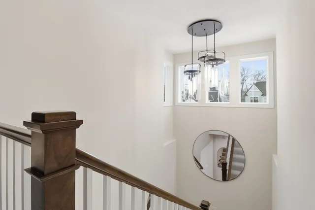 $1,800,000 | 5840 Prestwick Court, Excelsior, MN 55331