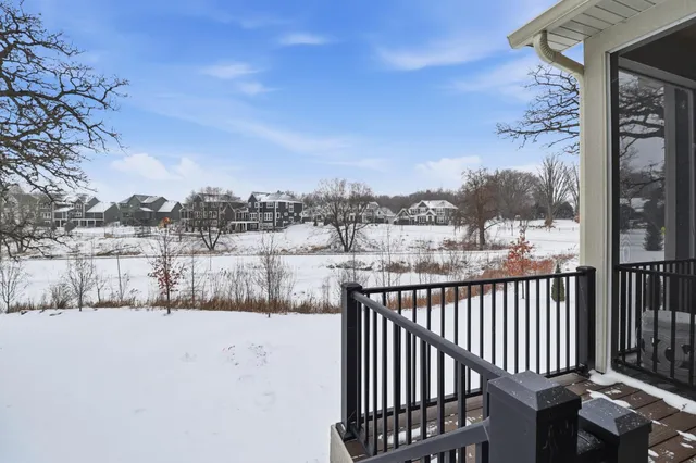 $1,800,000 | 5840 Prestwick Court, Excelsior, MN 55331