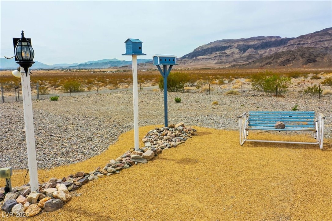 520 Burt Street Pahrump, NV 89060 - Photo 39 of 99 Surrounding community featuring a mountain view