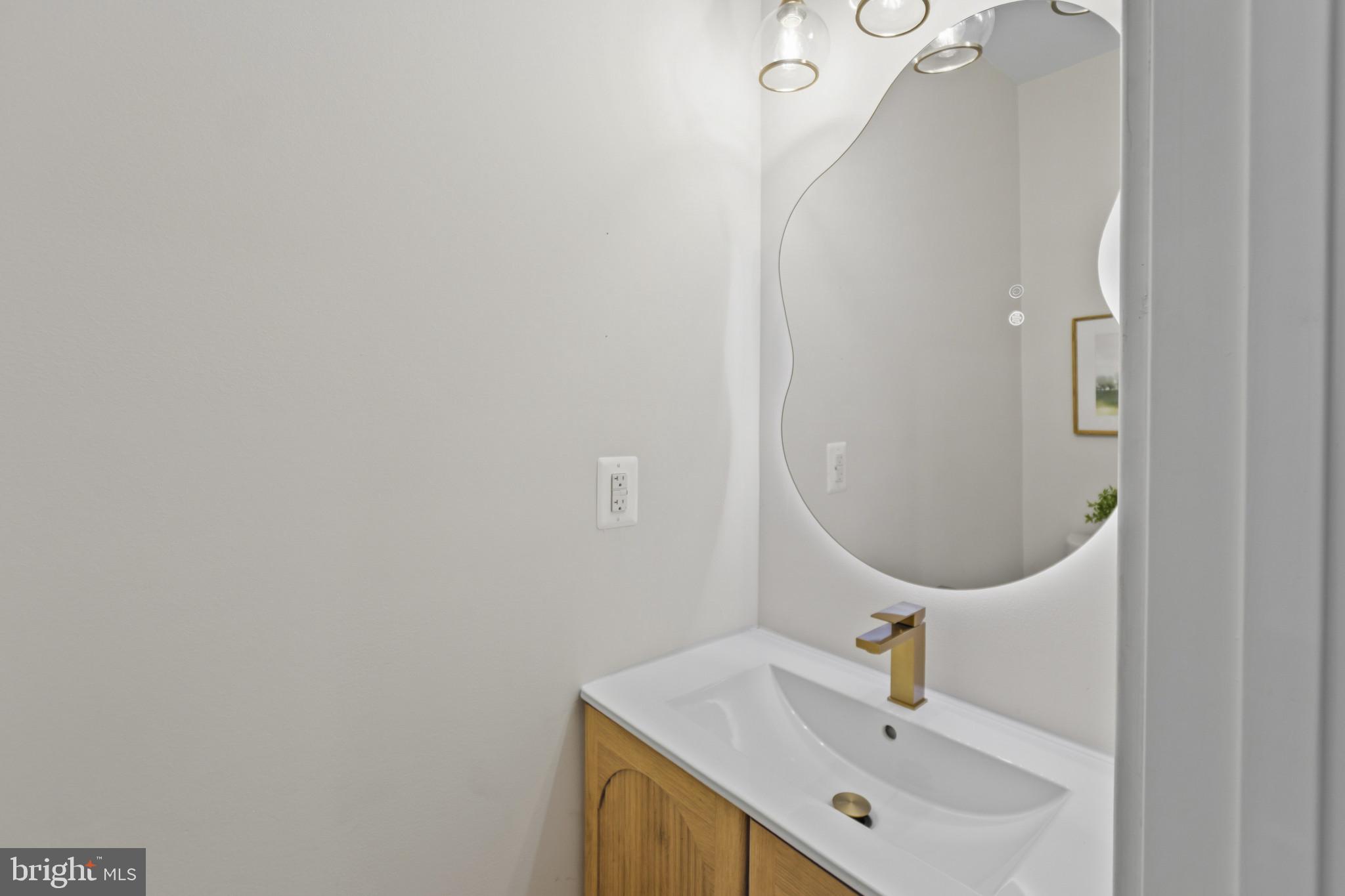 3921 Roland Avenue Baltimore, MD 21211 - Photo 12 of 49 Gallery Image 12