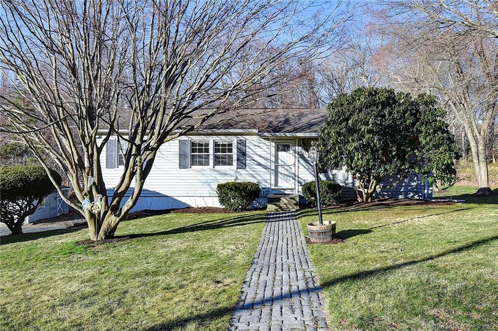 37 Windsor Road Shelton, CT 06484 - Photo 1 of 1 Gallery Image 1