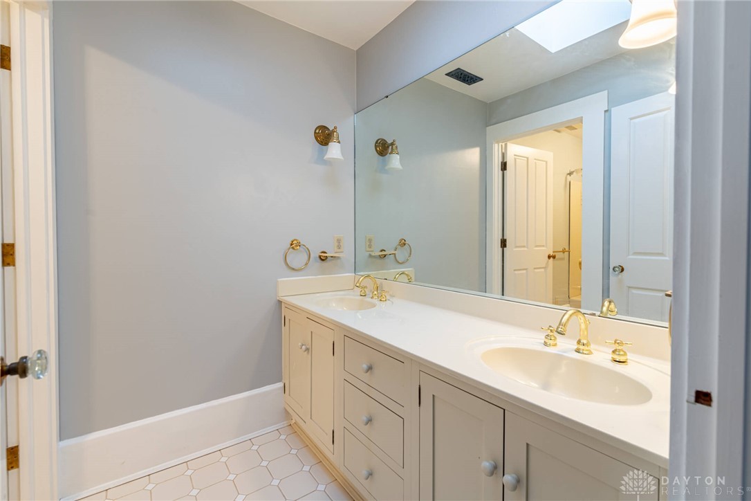 2696 Wilmington Road Lebanon, OH 45036 - Photo 42 of 96