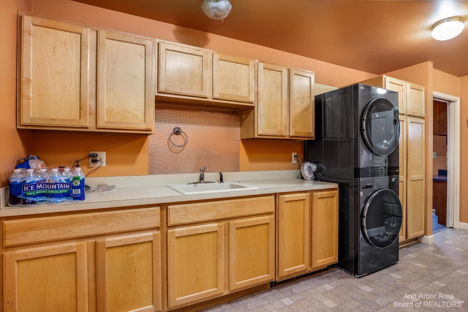 5555 Tower Road Plymouth, MI 48170 - Photo 41 of 55 Photo 41