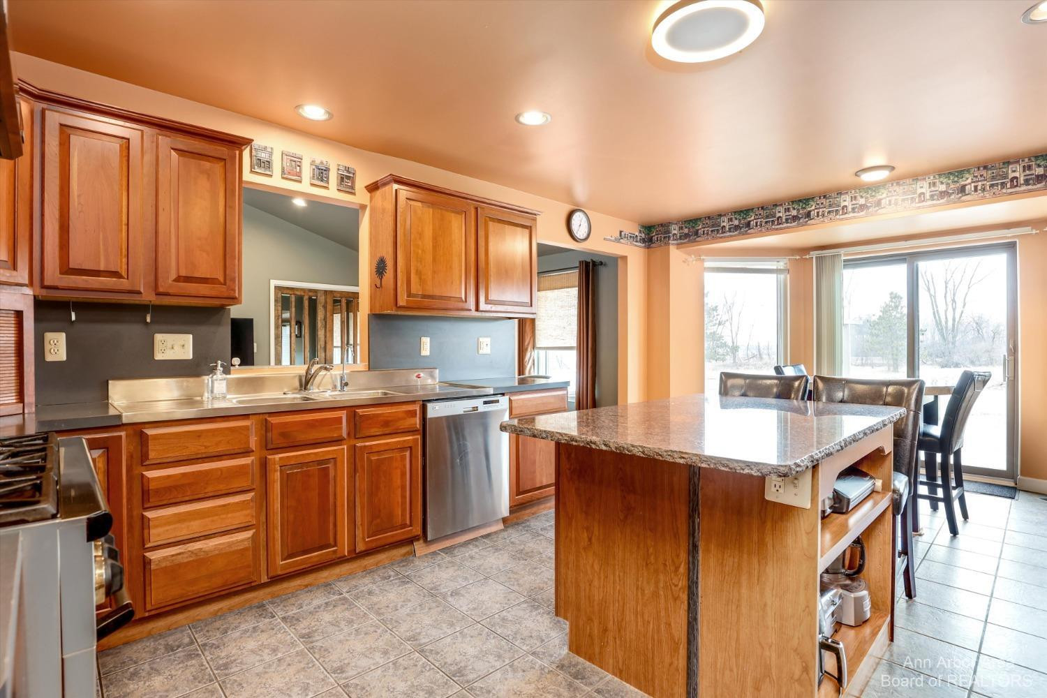 5555 Tower Road Plymouth, MI 48170 - Photo 9 of 55 Photo 9