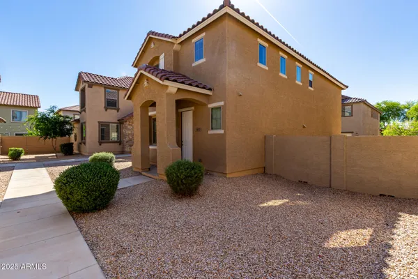 $329,950 | 917 East Agua Fria Lane, Avondale, AZ 85323