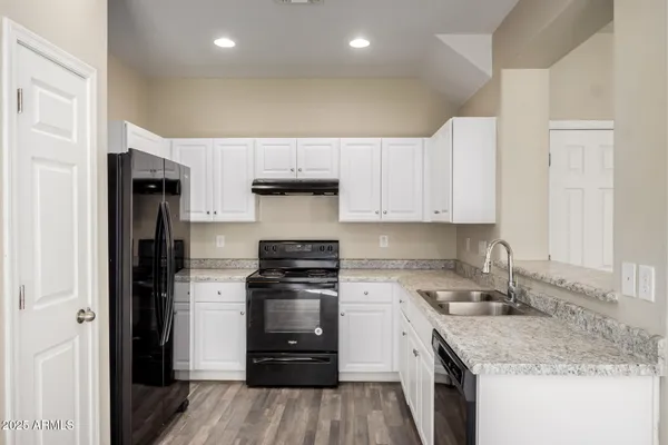 $329,950 | 917 East Agua Fria Lane, Avondale, AZ 85323