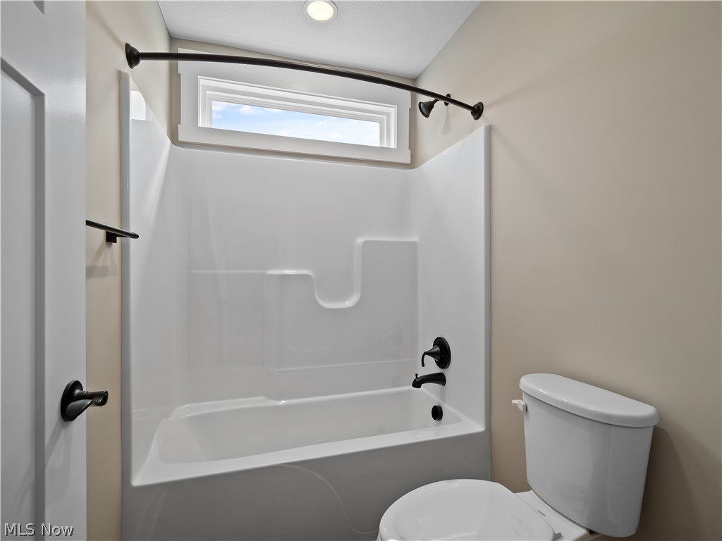 34270 Brookside Lane North Ridgeville, OH 44039 - Photo 34 of 50 Bathroom featuring toilet and shower combination