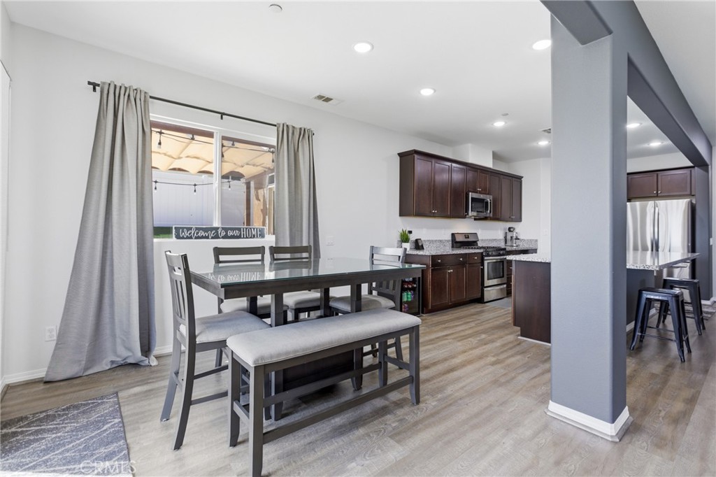 5091 Netherley Street Riverside, CA 92505 - Photo 11 of 37