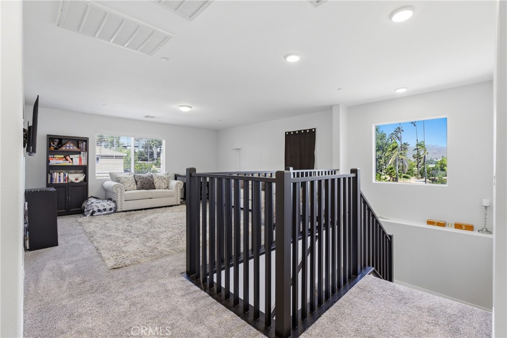 5091 Netherley Street Riverside, CA 92505 - Photo 15 of 37