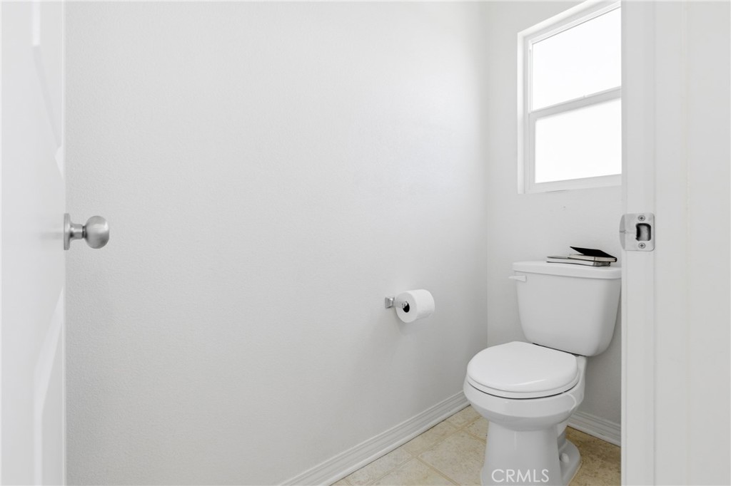 5091 Netherley Street Riverside, CA 92505 - Photo 21 of 37