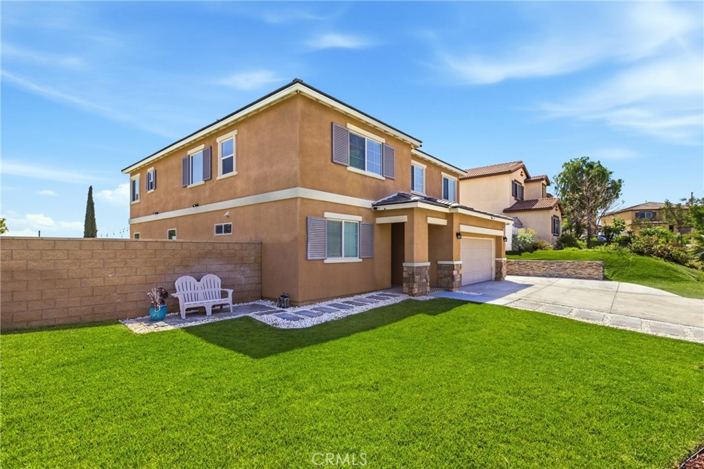 5091 Netherley Street Riverside, CA 92505 - Photo 3 of 37