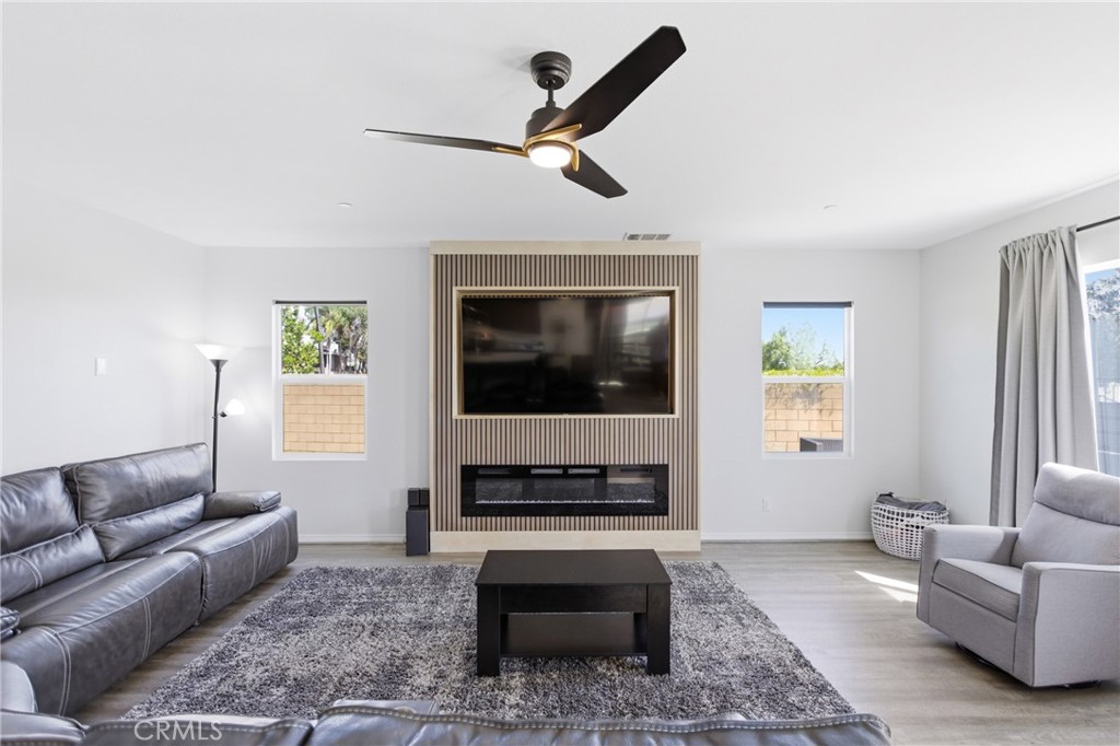 5091 Netherley Street Riverside, CA 92505 - Photo 7 of 37