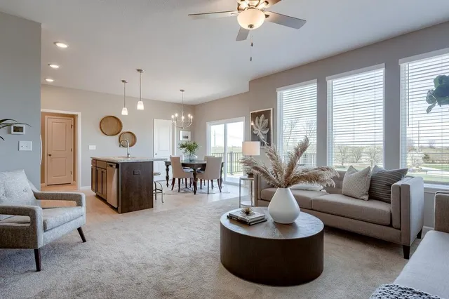 $400,123 | 18340 West 205th Terrace, Spring Hill, KS 66083