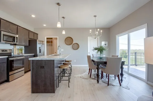 $400,123 | 18340 West 205th Terrace, Spring Hill, KS 66083