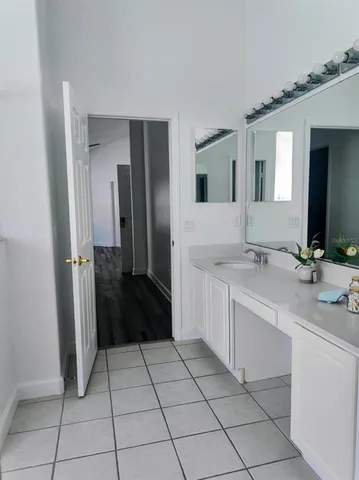 $2,795 | 3045 Lazlo Lane, Orlando, FL 32837