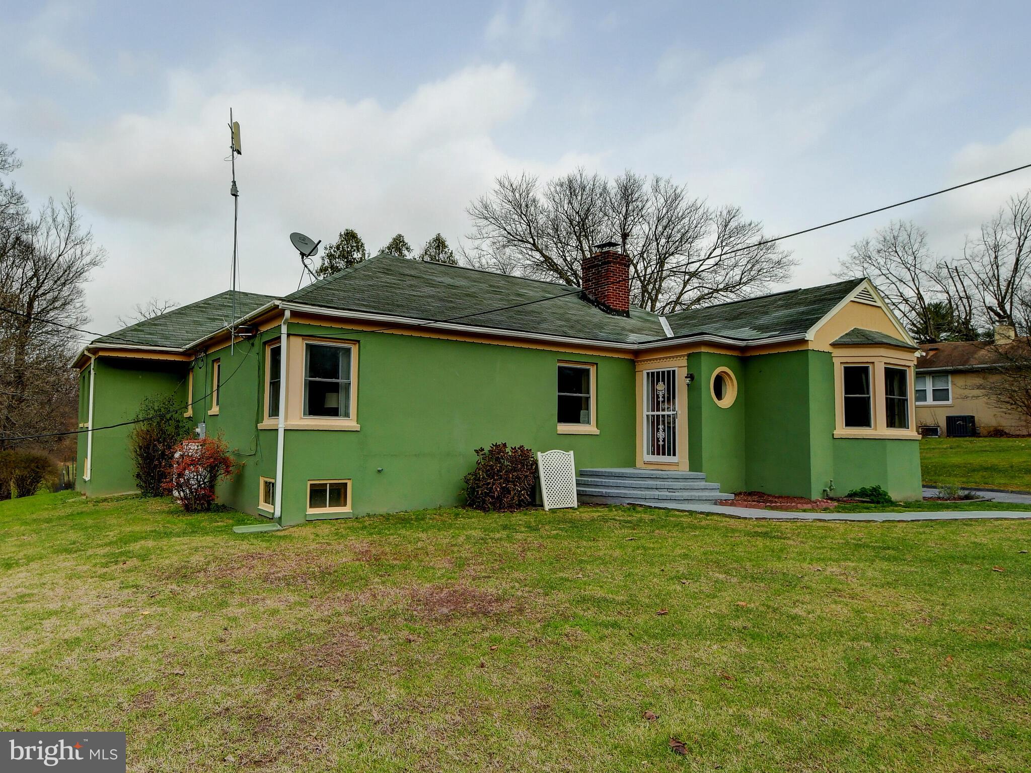 112 Cockeys Mill Road Reisterstown, MD 21136 - Photo 8 of 51 Gallery Image 8