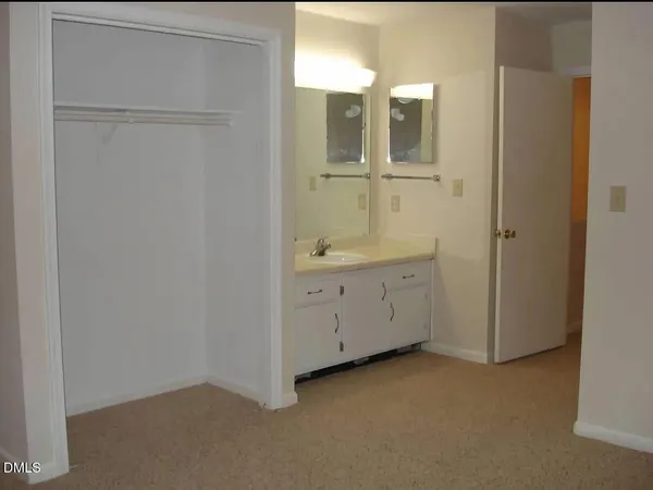 $214,900 | 110 Kingsbury Drive, Chapel Hill, NC 27514