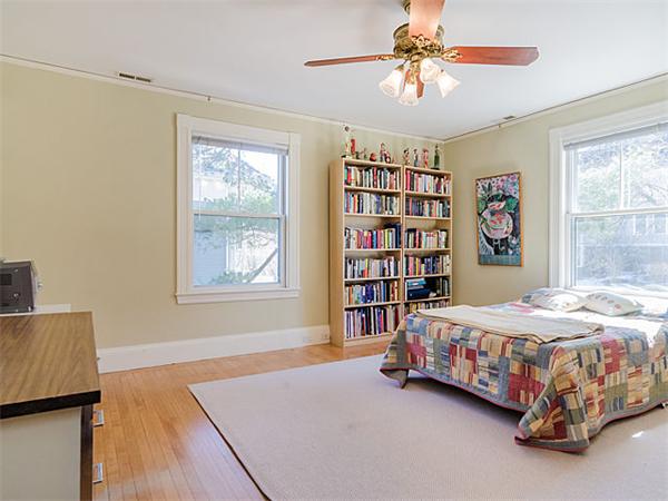 11 Rice Street Newton, MA 02459 - Photo 13 of 26