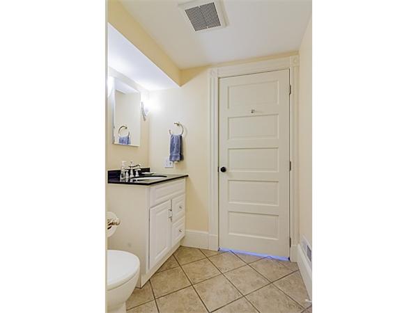 11 Rice Street Newton, MA 02459 - Photo 22 of 26