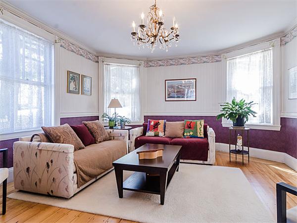 11 Rice Street Newton, MA 02459 - Photo 3 of 26