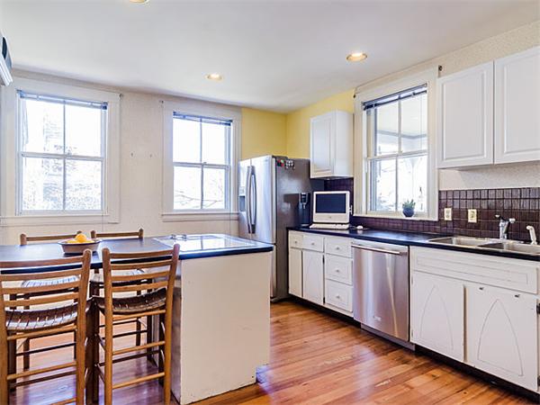 11 Rice Street Newton, MA 02459 - Photo 8 of 26