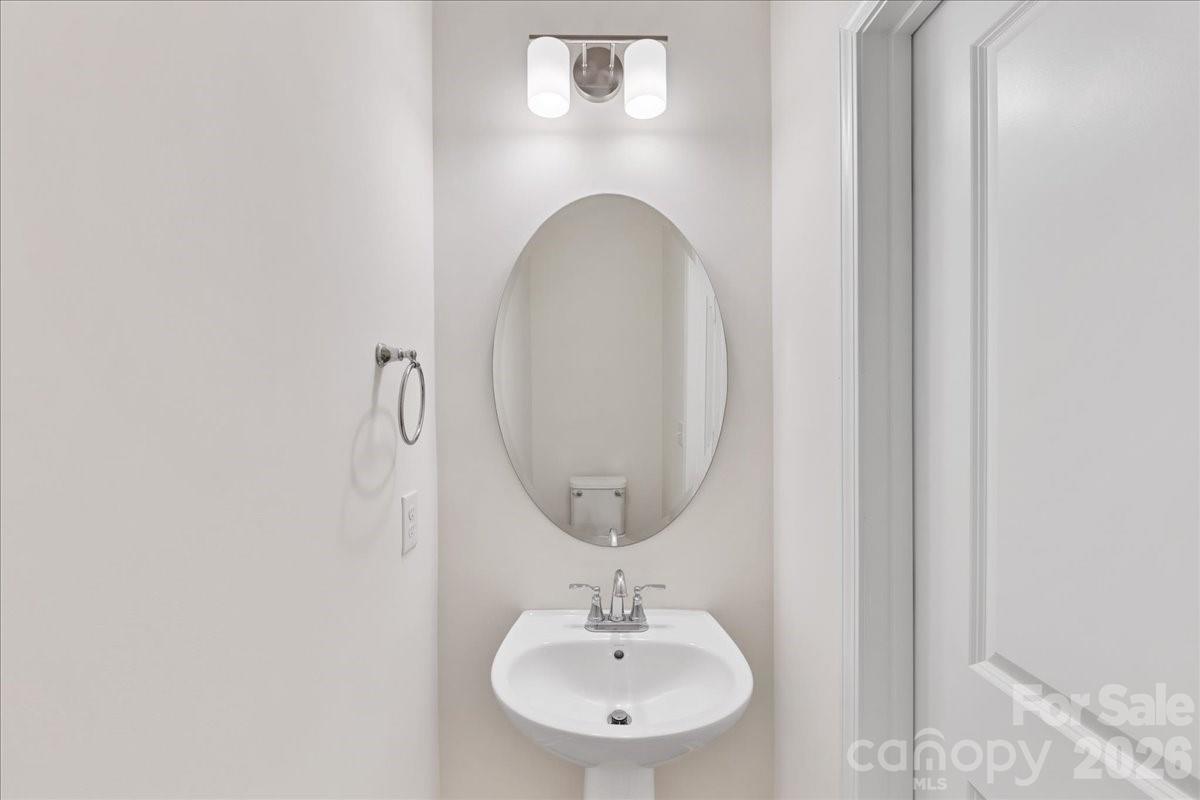 647 District Court Fort Mill, SC 29708 - Photo 16 of 48