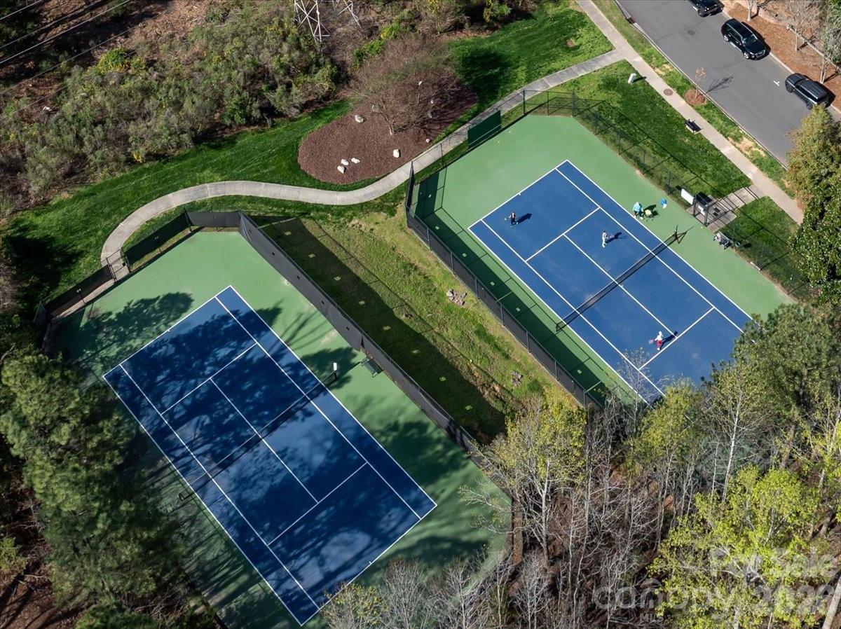 647 District Court Fort Mill, SC 29708 - Photo 28 of 48