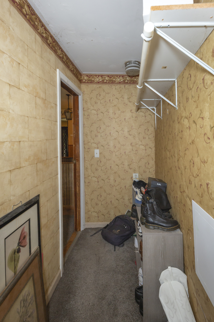 1572 Winnetka Street Dixon, IL 61021 - Photo 30 of 34