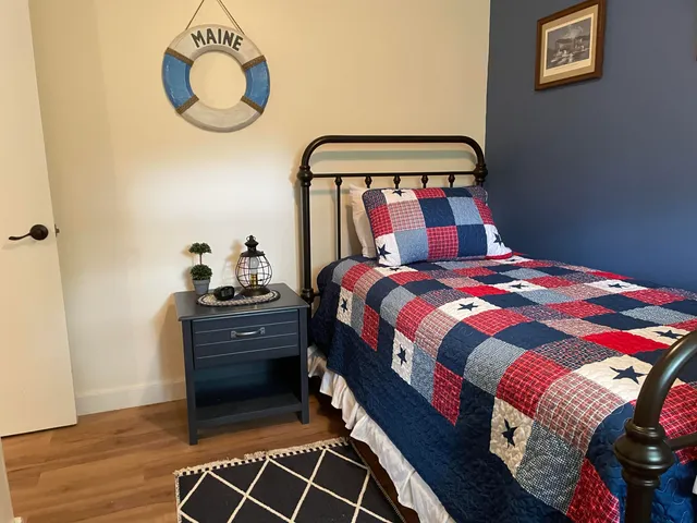 $399,000 | 494 Wiscasset Road, Boothbay, ME 04537