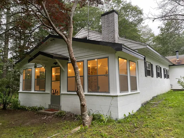 $399,000 | 494 Wiscasset Road, Boothbay, ME 04537