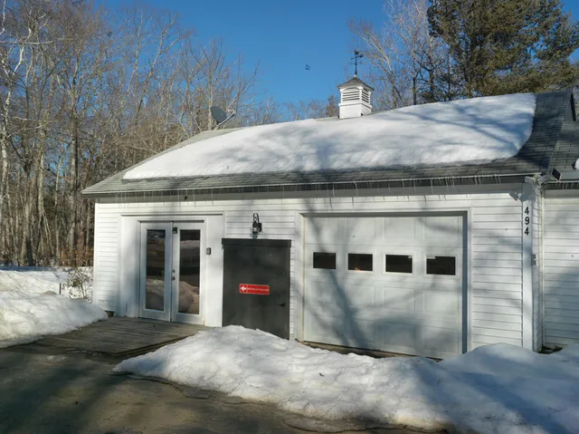 $399,000 | 494 Wiscasset Road, Boothbay, ME 04537