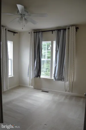 $2,800 | 22520 Phillips Street, Unit 401, Clarksburg, MD 20871