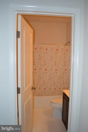 $2,800 | 22520 Phillips Street, Unit 401, Clarksburg, MD 20871