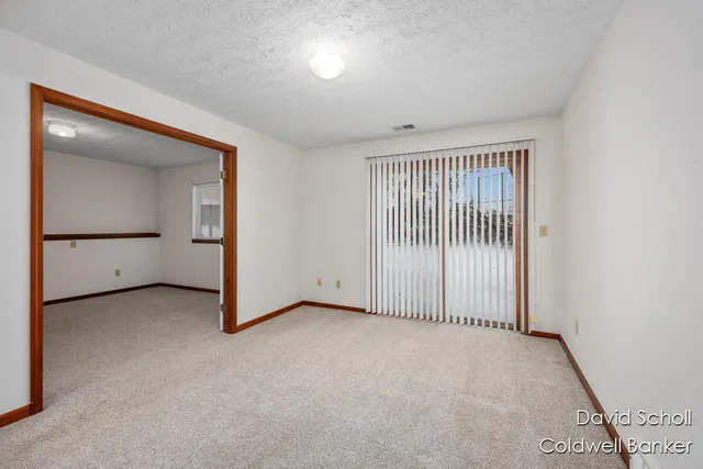 $314,900 | 3058 Windcrest Way Northeast, Grand Rapids, MI 49525