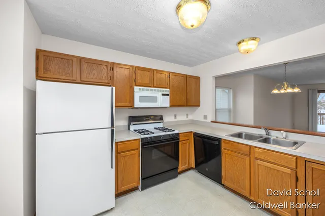 $314,900 | 3058 Windcrest Way Northeast, Grand Rapids, MI 49525