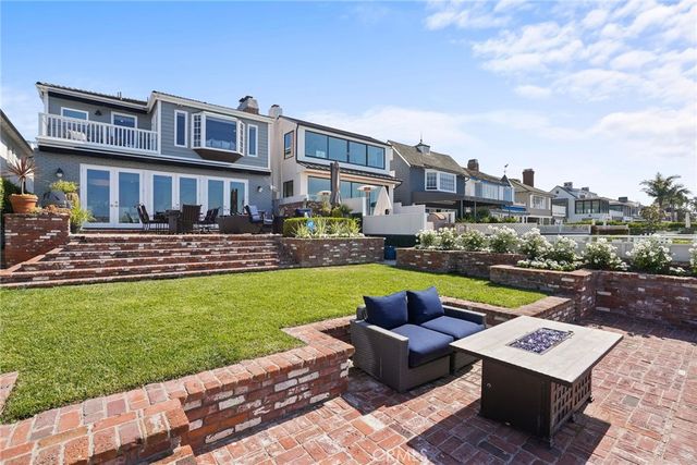 $12,800,000 | 1911 East Bay Avenue, Newport Beach, CA 92661
