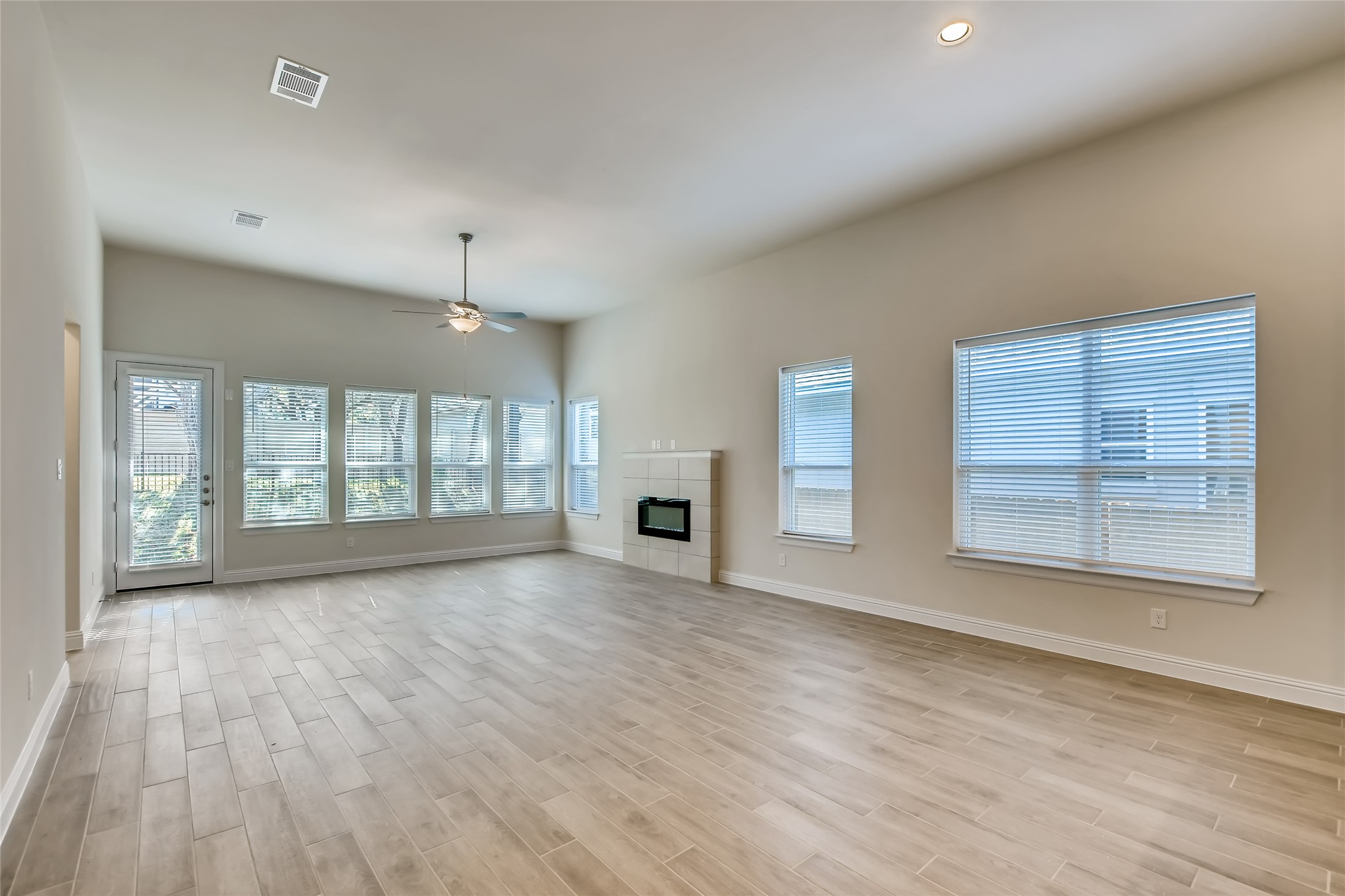 601 C-Bar Ranch Trail, Unit 28 Cedar Park, TX 78613 - Photo 11 of 27 Tons of Natural Light