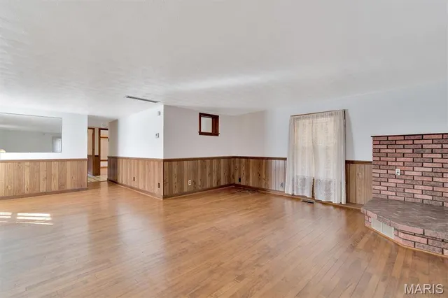 $269,900 | 4925 State Rte 30, House Springs, MO 63051