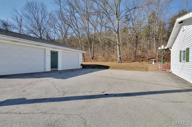 $269,900 | 4925 State Rte 30, House Springs, MO 63051