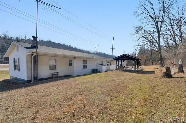 $269,900 | 4925 State Rte 30, House Springs, MO 63051