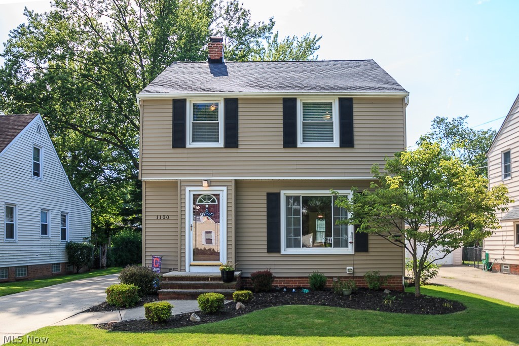 1100 Churchill Road Lyndhurst, OH 44124 - Photo 1 of 31