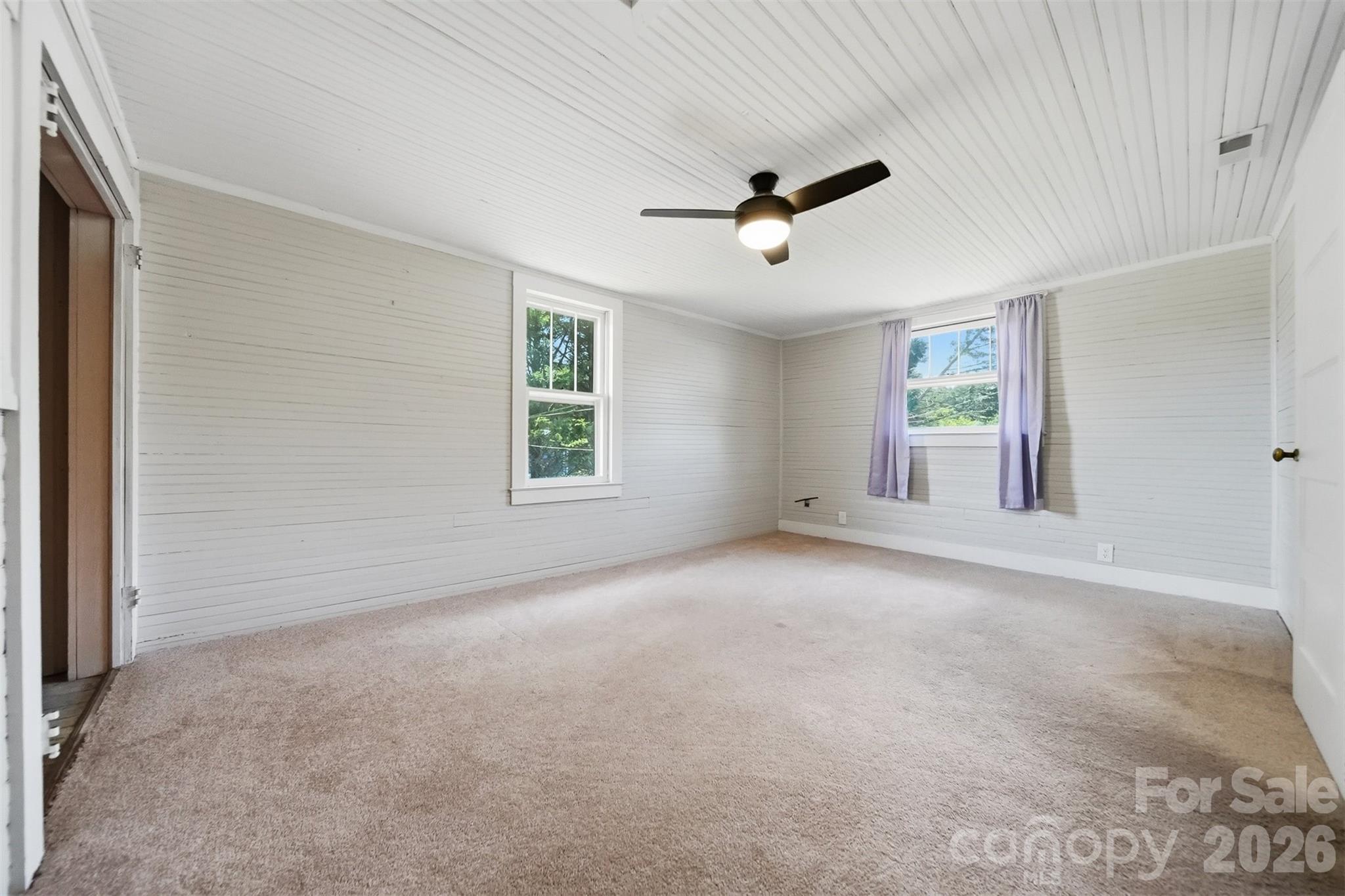 592 Main Street Hudson, NC 28638 - Photo 19 of 33