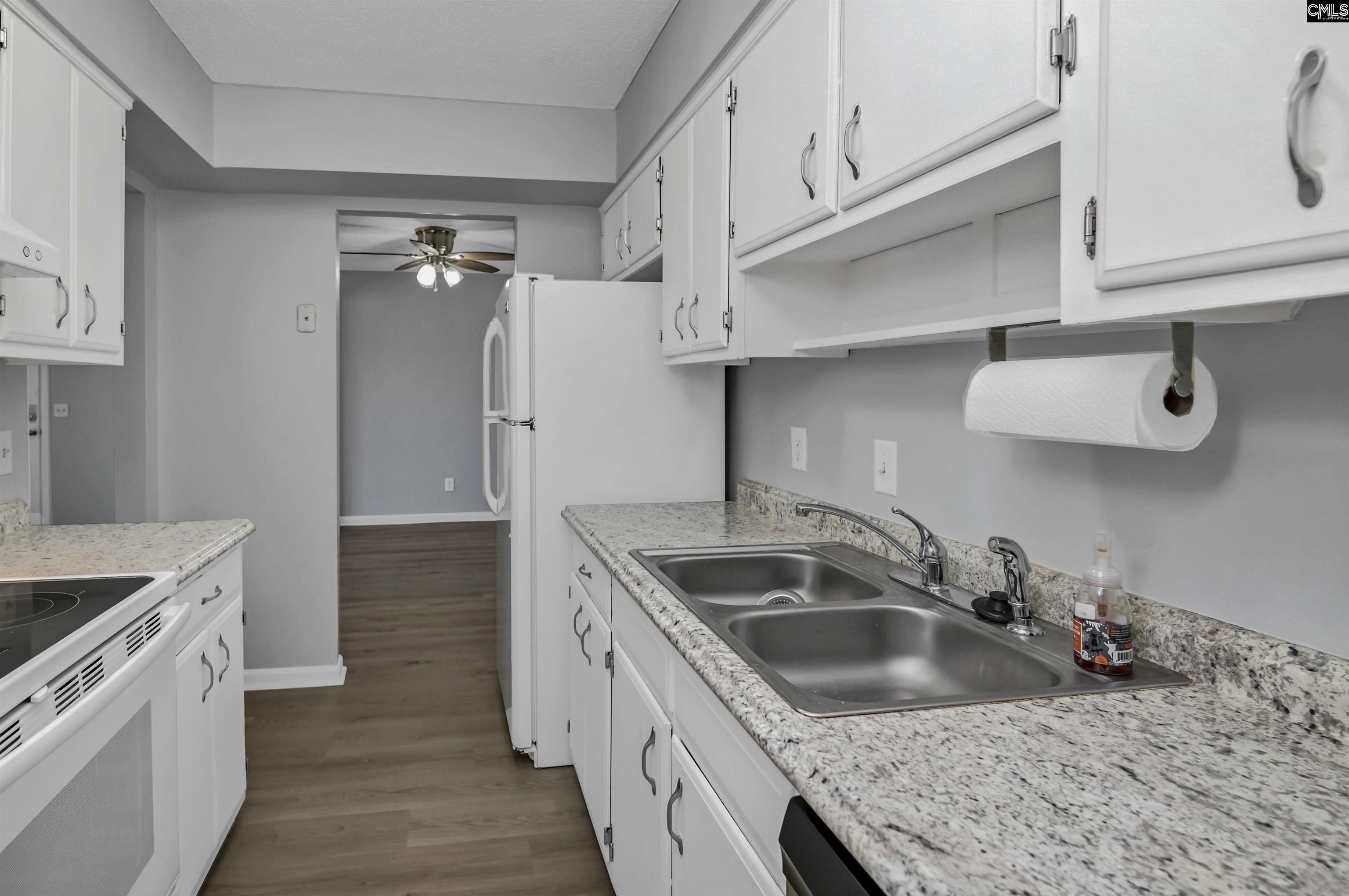 331 West Main Street Lexington, SC 29072 - Photo 11 of 27