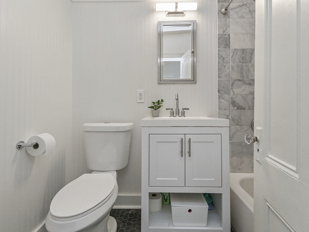 22 East Springfield Street, Unit 3 Boston, MA 02118 - Photo 21 of 31 Gallery Image 21