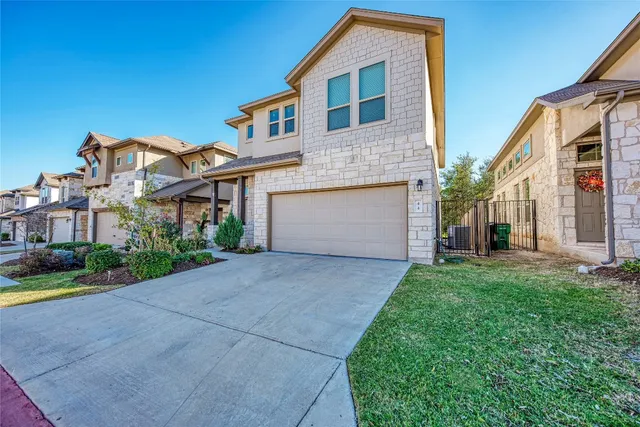 $2,100 | 3240 East Whitestone Boulevard, Unit 44, Cedar Park, TX 78613