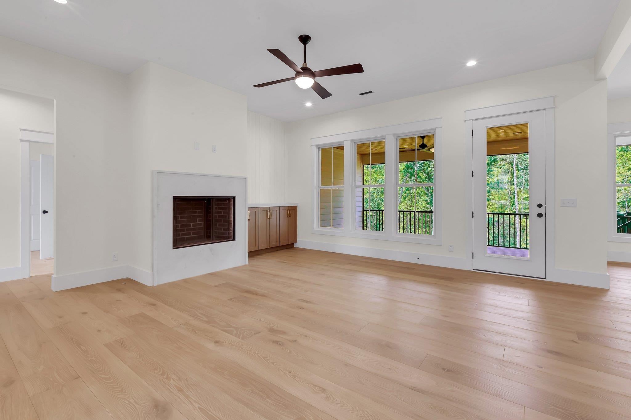 3963 Pennington Road Greer, SC 29651 - Photo 7 of 47